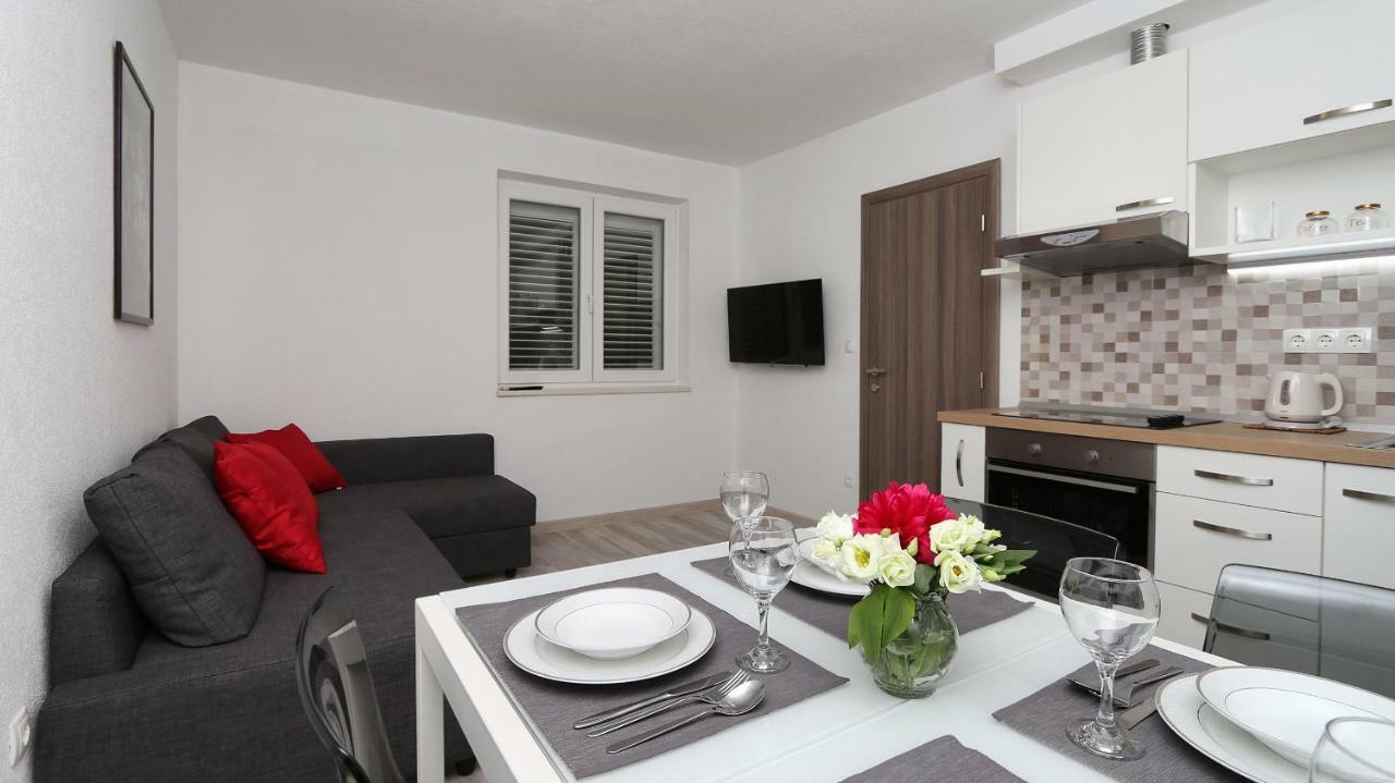 Modern Iva Lägenhet Makarska